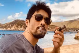 Từng bị chê phong độ "đi lùi", Johnny Trí Nguyễn giờ thế nào?