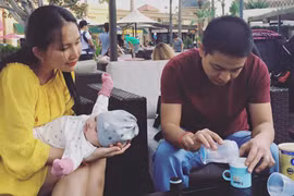 Diễn viên Kim Hiền hạnh phúc khoe con gái bụ bẫm