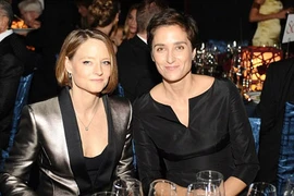 Diễn viên “Sự im lặng của bầy cừu” lên xe hoa với bạn gái