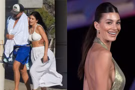 Nam tài tử Leonardo DiCaprio quấn quýt tình trẻ trên bờ biển