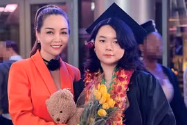 Con gái Mai Thu Huyền tốt nghiệp đại học ở Mỹ, nhan sắc thu hút