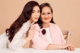 Người phụ nữ đặc biệt đứng sau thành công của Lý Nhã Kỳ