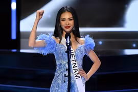 Vì sao Bùi Quỳnh Hoa trắng tay ở Miss Universe 2023?