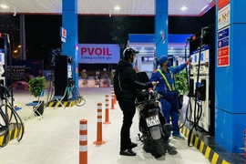 Giá xăng ngày mai có thể tăng sau khi giảm 1.400 đồng/lít?