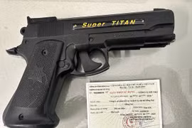 Vụ mâu thuẫn tại Bến xe Đồng Nai: 'Súng' được xác định là công cụ hỗ trợ