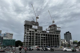 Cổ phiếu bất động sản, xây dựng bứt phá: Xu hướng tăng tiếp tục?