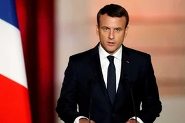 Tổng thống Pháp quyết định rút khỏi các “tiền tuyến” Ukraine, Syria