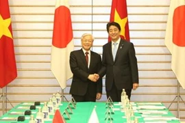 Tổng Bí thư Nguyễn Phú Trọng hội đàm với Thủ tướng Shinzo Abe