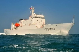 Ngư dân Philippines “đụng” tàu chấp pháp TQ ở Biển Đông