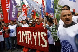 Ngày Quốc tế lao động 1/5 bạo loạn ở Thổ Nhĩ Kỳ