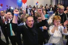 Bầu cử Đức: Đảng cực hữu thắng nhờ khủng hoảng tị nạn