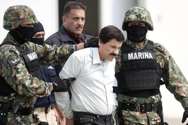 “Ông trùm” El Chapo cai trị cả nhà tù