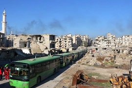 3.000 phiến quân đã rời Đông Aleppo trong ngày sơ tán đầu tiên