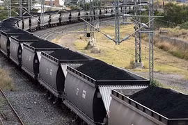 Phong tỏa than Donbass: Chính phủ Ukraine “tự bắn vào chân”