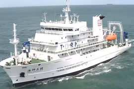 Nhật xua đuổi tàu khảo sát Đài Loan ở Biển Hoa Đông