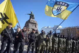 Ukraine đối mặt với hiểm họa “các tiểu đoàn tình nguyện”