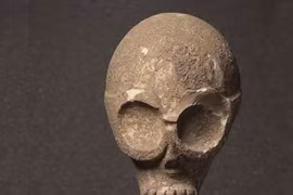 Giải mã 12 chiếc mặt nạ cổ nhất thế giới