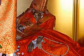 Tiết lộ kinh ngạc về quy trình tự ướp xác 