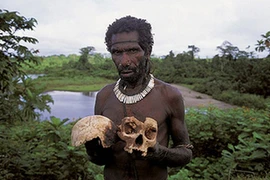 Sự thật về tục ăn thịt người trong lịch sử nhân loại 