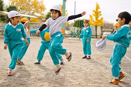 Loạt bê bối thực phẩm gây rúng động trường học Nhật Bản