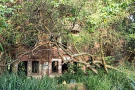 Vẻ đẹp rùng mình của “biệt thự ma nhà họ Lưu”