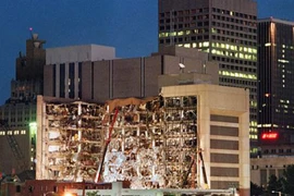 Lời “sấm truyền” lạ nhất của Nostradamus về vận mệnh thế giới