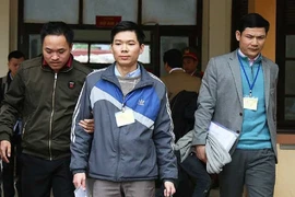 Bác sĩ Hoàng Công Lương kháng cáo, chuẩn bị hầu tòa lần hai