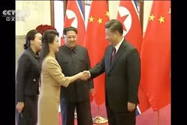 Cận cảnh vẻ đẹp dịu dàng, sang trọng của đệ nhất phu nhân Triều Tiên