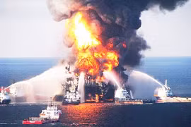 Rúng động vụ tràn dầu tồi tệ nhất lịch sử Mỹ