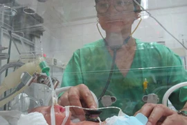 Mổ lấy thai nhi của bệnh nhân ung thư đã di căn