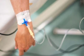 Cực dị bệnh nhân sống thực vật 14 năm bỗng mang thai, sinh con