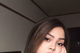 Hot girl Lily Maymac để lộ vết rạn da xấu xí, dân mạng chỉ cách xóa mờ