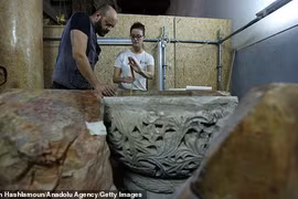 Nóng: Tìm thấy bình đựng nước thánh tại nơi chúa Jesus chào đời