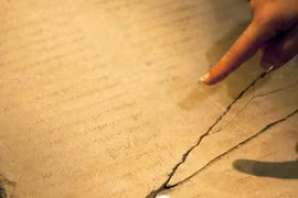 Bí ẩn ngàn đời về phiến đá vôi cổ đại 