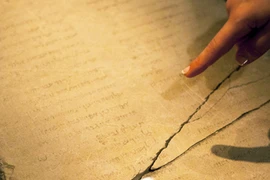 Bí ẩn ngàn đời về phiến đá vôi cổ đại 