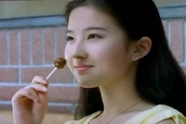 Lưu Diệc Phi tuổi 17: Đẹp xuất sắc bất chấp mọi khung hình