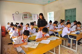 Thành phố Hồ Chí Minh giảm học phí cho học sinh trung học cơ sở