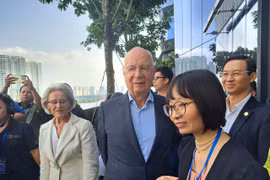 Chủ tịch WEF chia sẻ 5 yếu tố trở thành nhà lãnh đạo trẻ