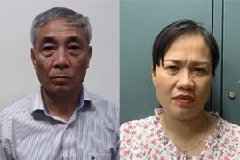 Hai thuộc cấp trợ giúp Nguyên Giám đốc BV Bạch Mai làm sai be bét gì?