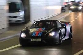 Choáng với tiếng 'gào thét' của 50 siêu xe tại Monaco