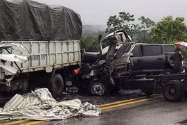 Tai nạn liên hoàn nghiền nát nhiều xe trên cao tốc Nội Bài - Lào Cai