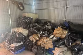 Sau 1 tháng, kho hàng không rõ nguồn gốc trên Tiktokshop bị 'tóm gọn'