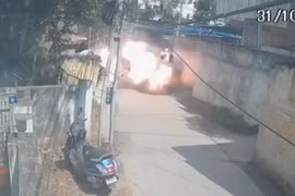 Video: 7 người thương vong do pháo tự chế bất ngờ phát nổ