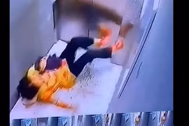 Nhảy nhót trong thang máy, người phụ nữ suýt mất mạng