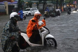 Đà Nẵng cho học sinh nghỉ học, nguy cơ hình thành bão số 4