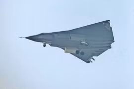 Tiêm kích J-50 đầy bí ẩn của Trung Quốc có gì đặc biệt?