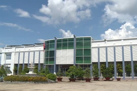 Cty Sông La thắng gói thầu cung cấp thiết bị cho Điện lực Long An 