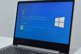 Vì sao màn hình xanh chết chóc phủ bóng Windows 11 24H2? 