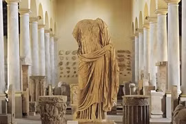 Khai quật phát hiện vật tế thần Chiến tranh bằng vàng độc đáo