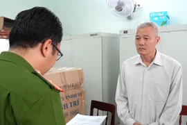 Khởi tố nguyên cán bộ Khu kinh tế Dung Quất nhận hối lộ